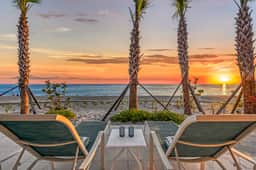 Ibis Cottage - 7700B